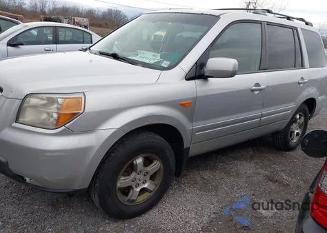 2008 Honda Pilot Ex-L z USA, uszkodzony, nr VIN 5FNYF18588B041707